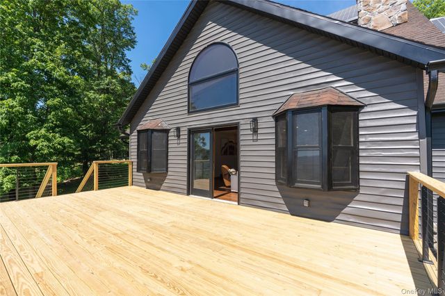 120 Rochester Center Road, Accord, NY 12404