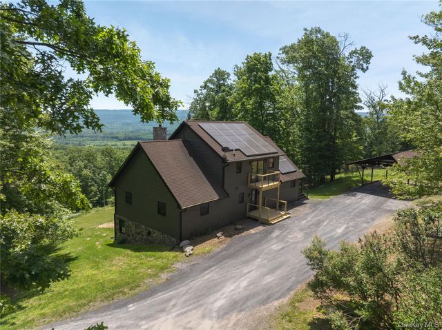 120 Rochester Center Road, Accord, NY 12404