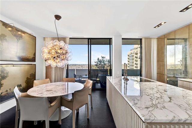 2575 Peachtree NE Road 18C, Atlanta, GA 30305