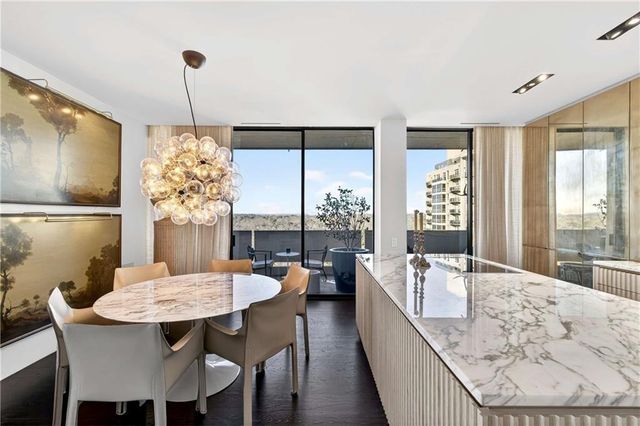 2575 Peachtree NE Road 18C, Atlanta, GA 30305