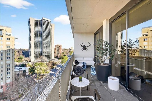 2575 Peachtree NE Road 18C, Atlanta, GA 30305