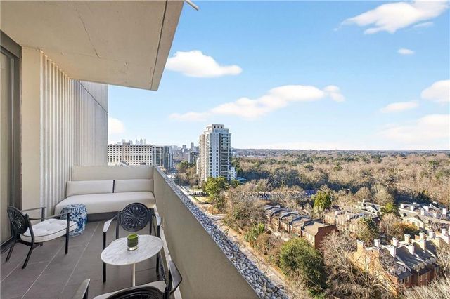 2575 Peachtree NE Road 18C, Atlanta, GA 30305