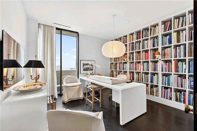 2575 Peachtree NE Road 18C, Atlanta, GA 30305