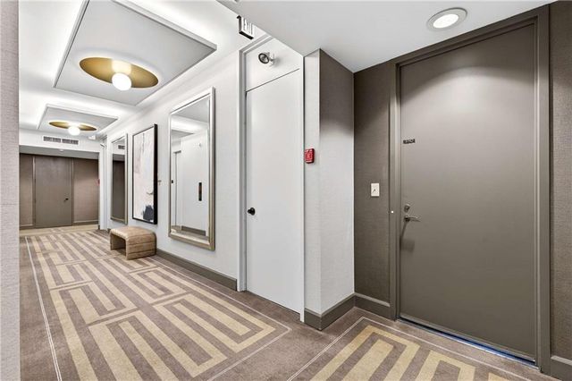 2575 Peachtree NE Road 18C, Atlanta, GA 30305