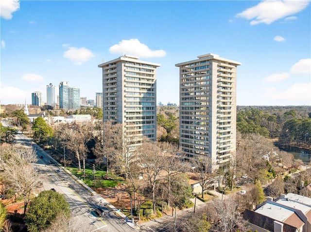 2575 Peachtree NE Road 18C, Atlanta, GA 30305