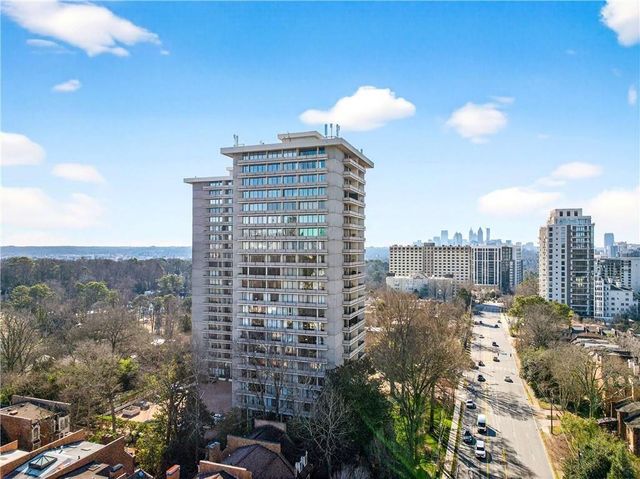 2575 Peachtree NE Road 18C, Atlanta, GA 30305