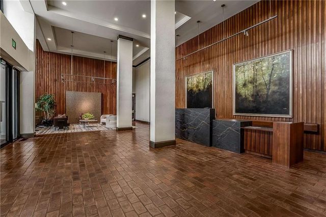 2575 Peachtree NE Road 18C, Atlanta, GA 30305