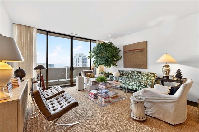 2575 Peachtree NE Road 18C, Atlanta, GA 30305