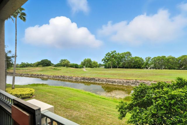 11720 St Andrews Place 203, Wellington, FL 33414