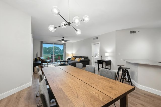 11720 St Andrews Place 203, Wellington, FL 33414
