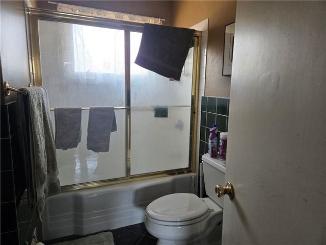 8014 Falmouth Street, Prairie Village, KS 66208