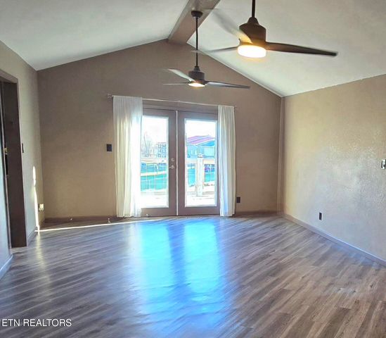 121 Willow Creek Road, Wartburg, TN 37887