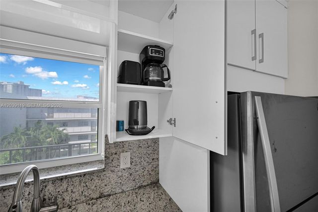 201 178th Dr 537, Sunny Isles Beach, FL 33160