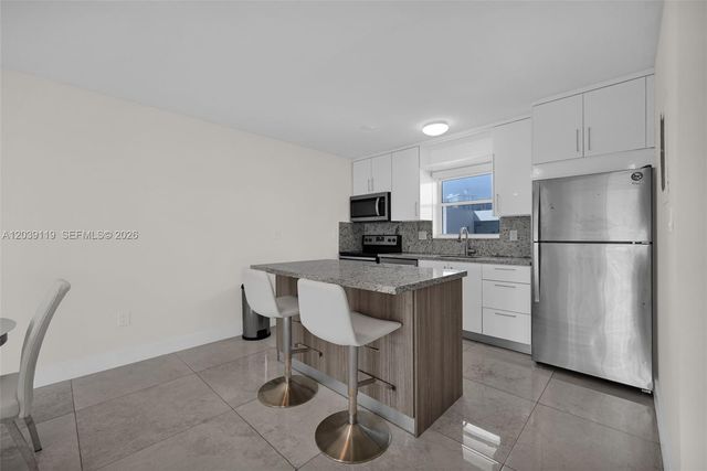201 178th Dr 537, Sunny Isles Beach, FL 33160