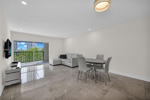 201 178th Dr 537, Sunny Isles Beach, FL 33160
