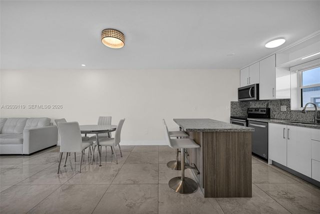 201 178th Dr 537, Sunny Isles Beach, FL 33160