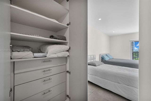 201 178th Dr 537, Sunny Isles Beach, FL 33160