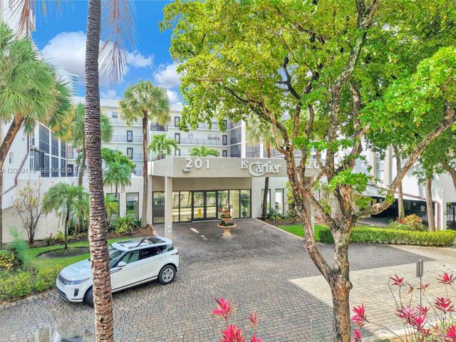 201 178th Dr 537, Sunny Isles Beach, FL 33160