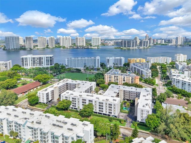 201 178th Dr 537, Sunny Isles Beach, FL 33160