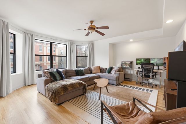 2735 N Kimball Avenue 5, Chicago, IL 60647