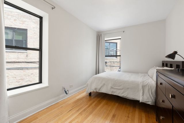 2735 N Kimball Avenue 5, Chicago, IL 60647