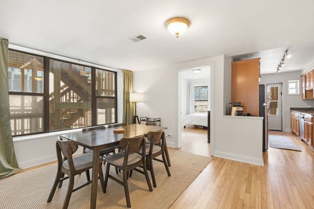 2735 N Kimball Avenue 5, Chicago, IL 60647