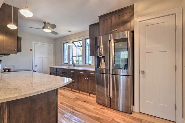 28 Fuller Ave, Lancaster, MA 01523