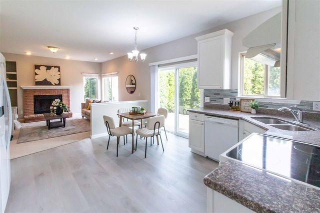 2445 Cliffside Court, Ann Arbor, MI 48103