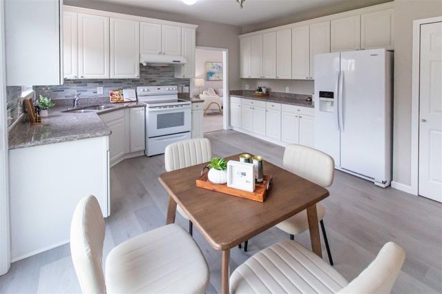 2445 Cliffside Court, Ann Arbor, MI 48103