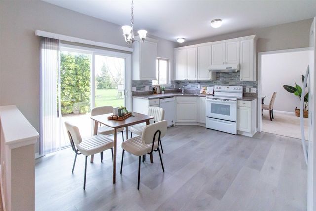 2445 Cliffside Court, Ann Arbor, MI 48103