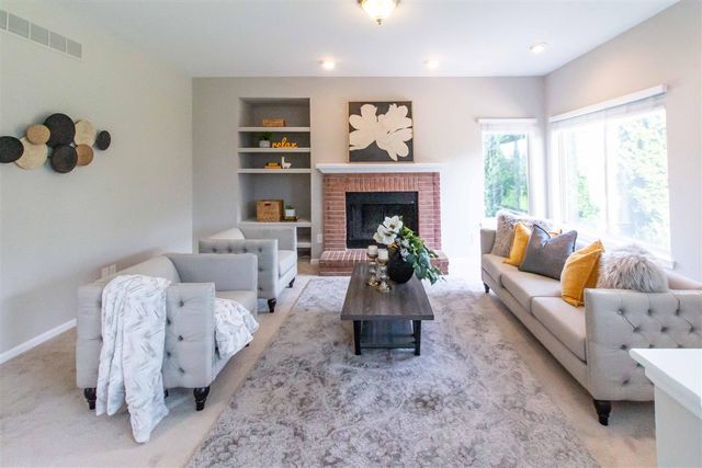 2445 Cliffside Court, Ann Arbor, MI 48103