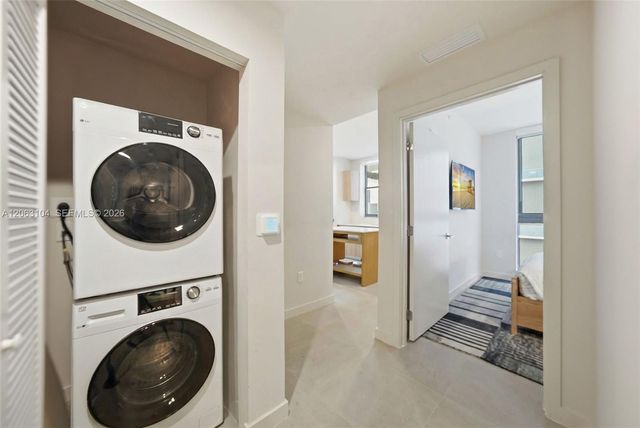 11 NE 6 Street 709, Miami, FL 33132