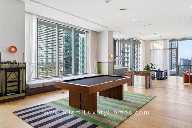 11 NE 6 Street 709, Miami, FL 33132