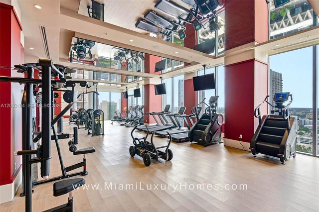 11 NE 6 Street 709, Miami, FL 33132