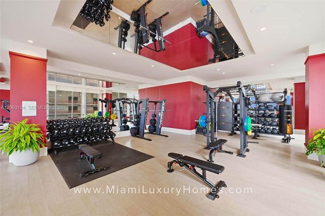 11 NE 6 Street 709, Miami, FL 33132