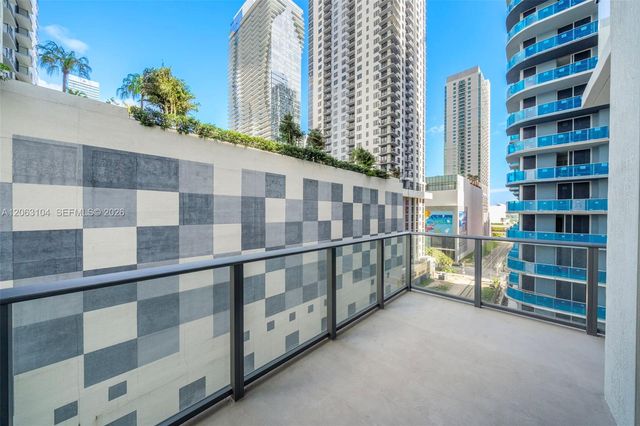 11 NE 6 Street 709, Miami, FL 33132