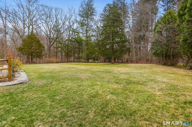 7 Gray Squirrel Drive, Norwalk, CT 06850