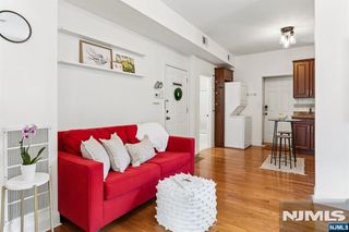 80 Bay Street 7, Montclair, NJ 07042