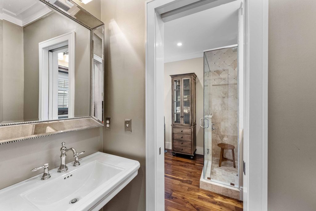 Image 45 of property listing at 6 Rosedale Drive, Charleston, SC 29407