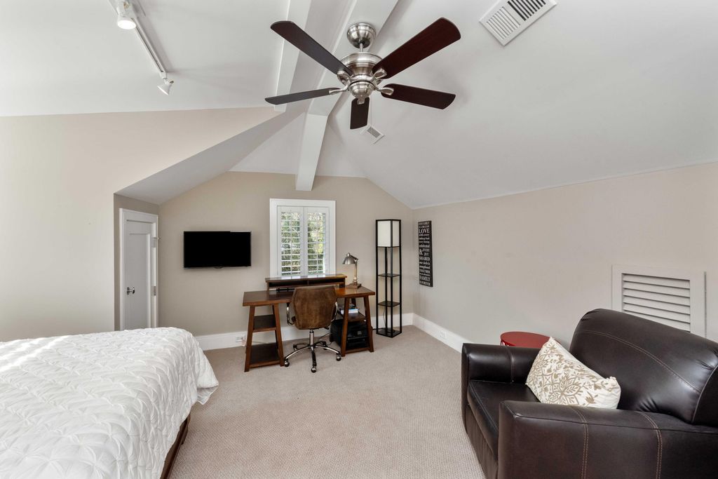 Image 49 of property listing at 6 Rosedale Drive, Charleston, SC 29407