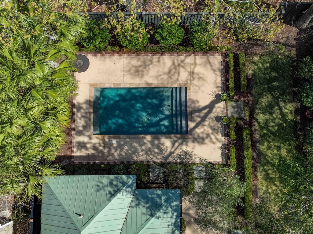 Image 59 of property listing at 6 Rosedale Drive, Charleston, SC 29407