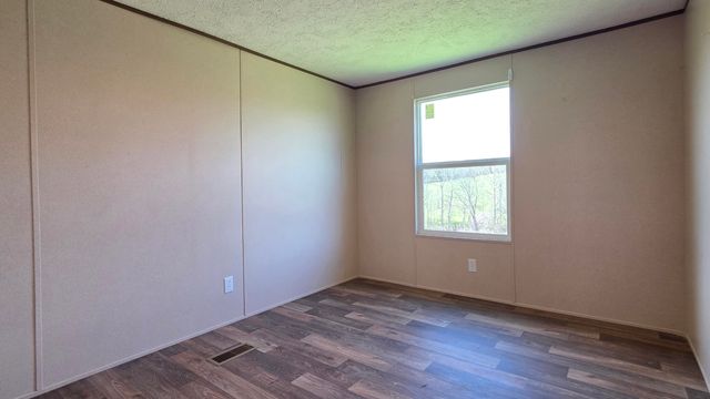 2588 E Fork Road, Harrodsburg, KY 40330