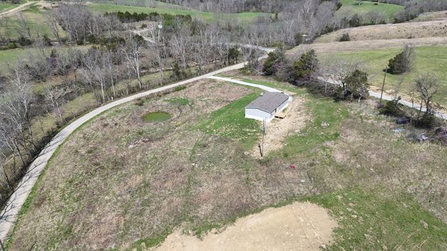 2588 E Fork Road, Harrodsburg, KY 40330