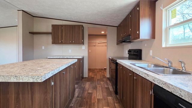 2588 E Fork Road, Harrodsburg, KY 40330
