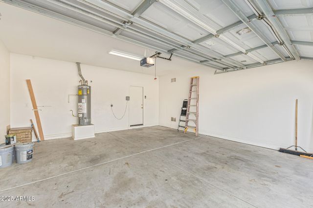 30304 N DESERT WILLOW Boulevard, San Tan Valley, AZ 85143