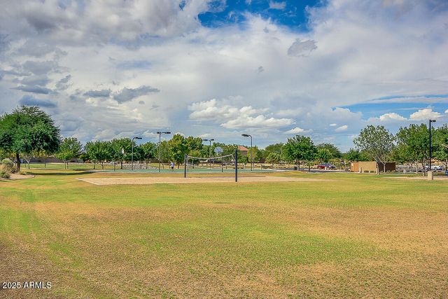 30304 N DESERT WILLOW Boulevard, San Tan Valley, AZ 85143