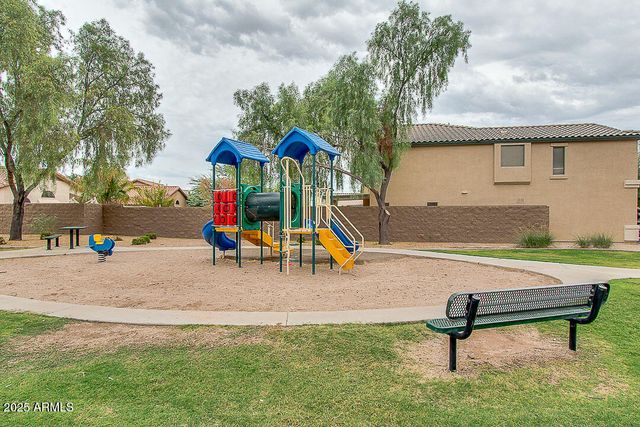 30304 N DESERT WILLOW Boulevard, San Tan Valley, AZ 85143