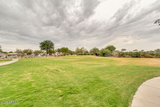 30304 N DESERT WILLOW Boulevard, San Tan Valley, AZ 85143