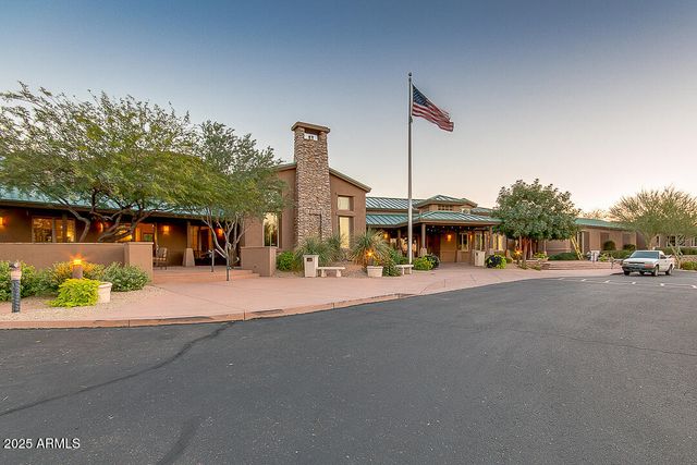 30304 N DESERT WILLOW Boulevard, San Tan Valley, AZ 85143