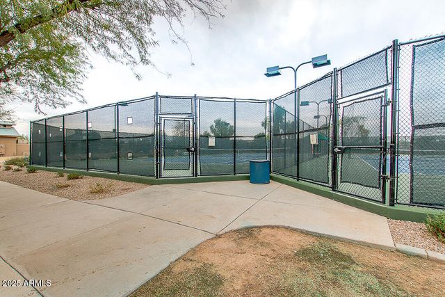 30304 N DESERT WILLOW Boulevard, San Tan Valley, AZ 85143